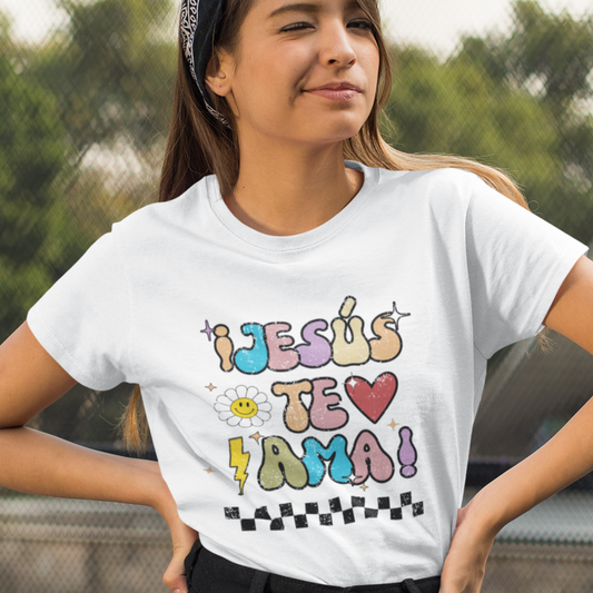 ¡Jesús Te Ama! Camiseta de Fe