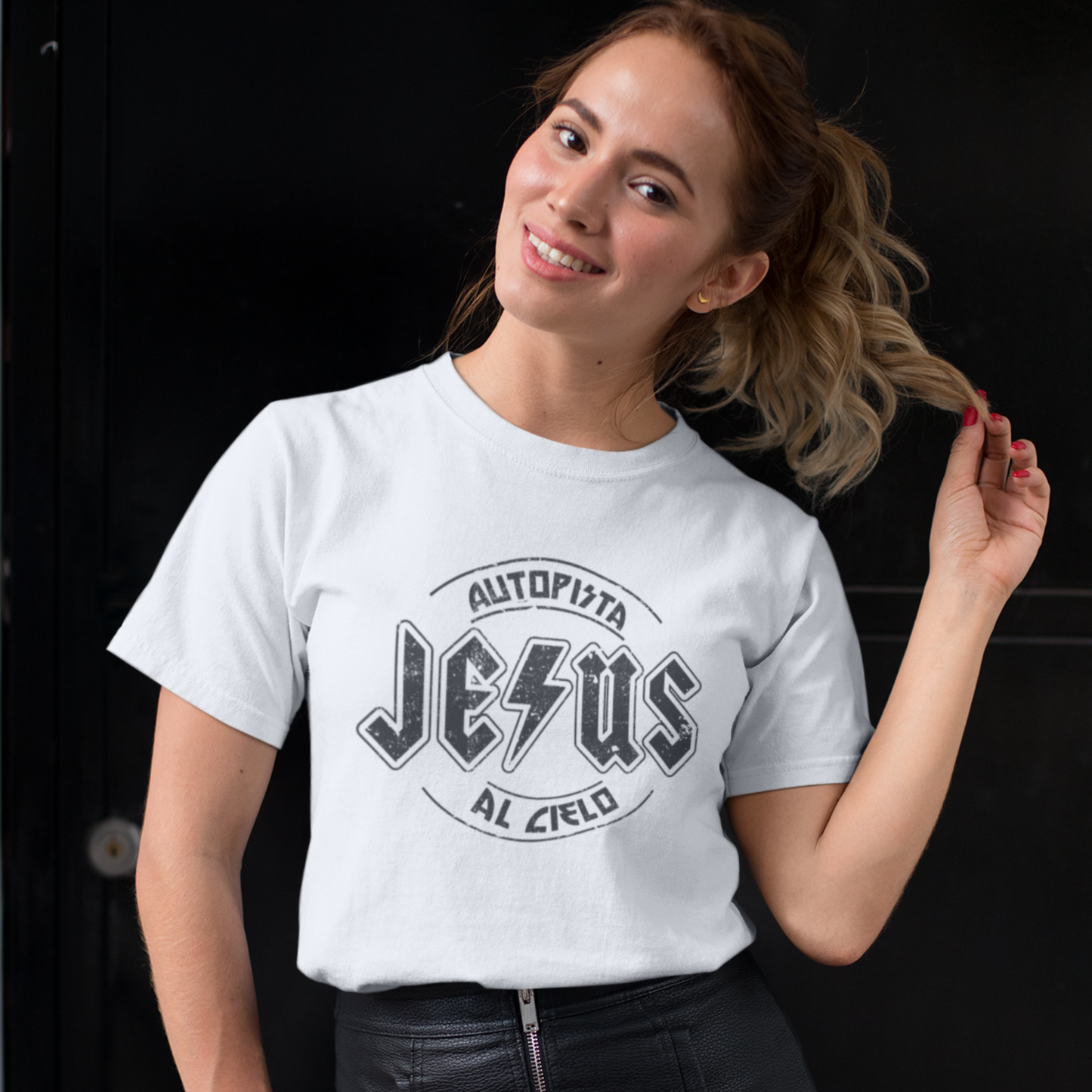 Spanish  Autopista al Cielo Rock-Inspired Camiseta