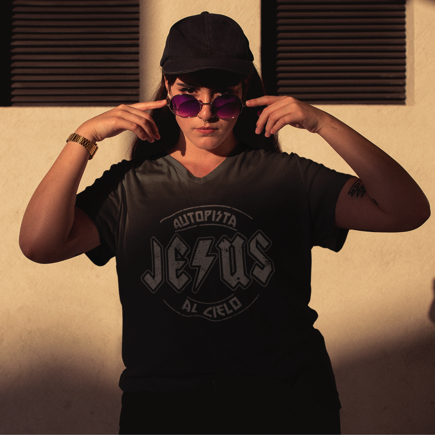 Spanish  Autopista al Cielo Rock-Inspired Camiseta